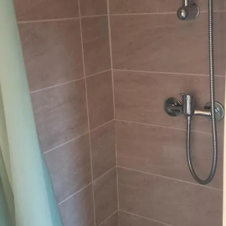 Feriehus Jolie Roulotte *